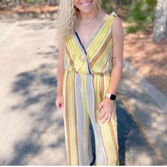 NWT Hem & Thread Boho Jumpsuit | Tie Back | Yellow Striped - Picture 3 of 15